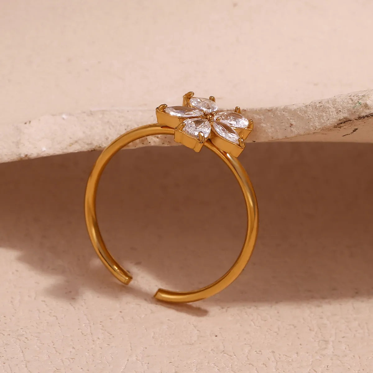 Simple Style Flower Stainless Steel Plating Zircon 18K Gold Plated Open Rings